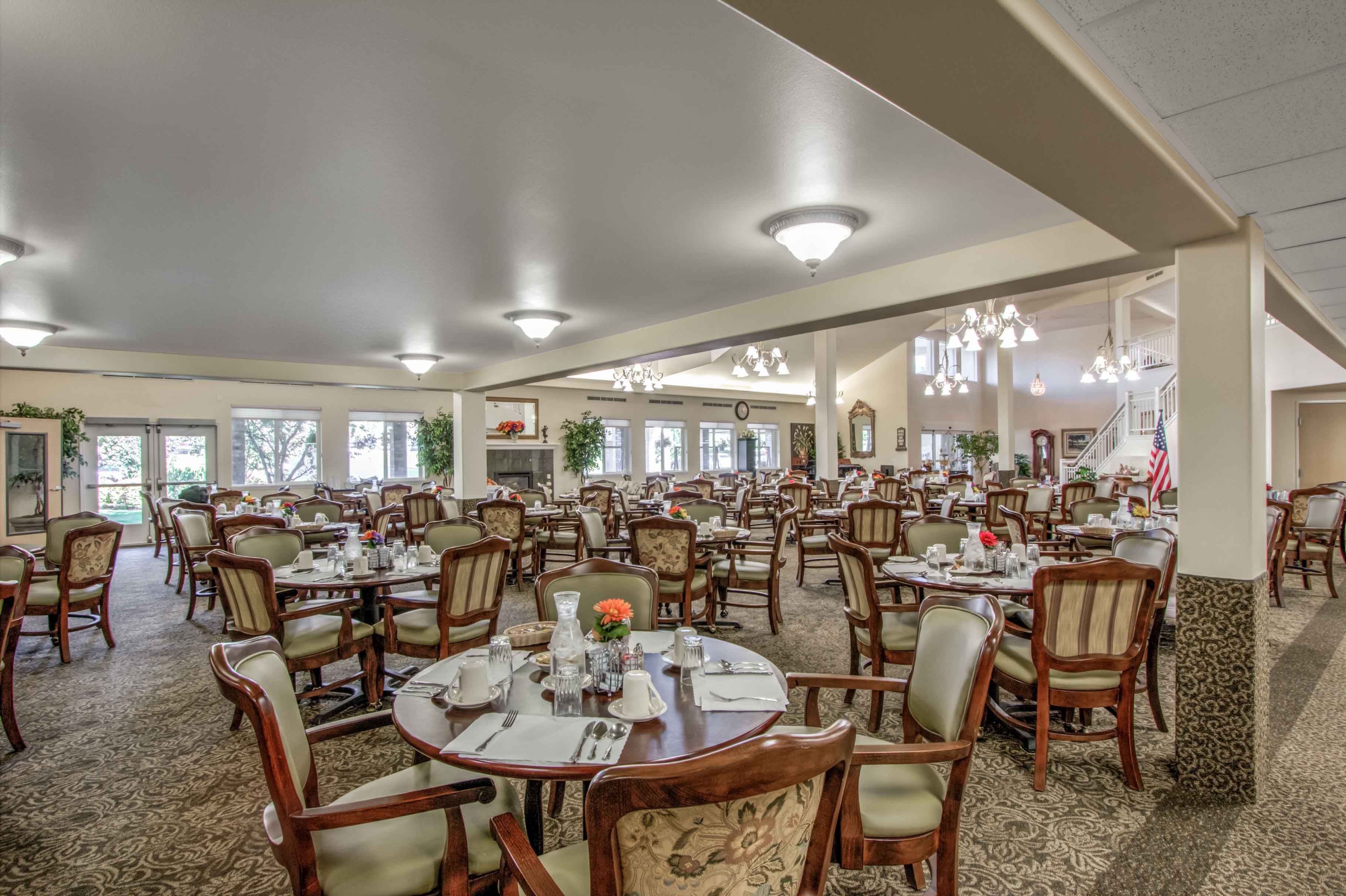 Pioneer Valley Lodge Gracious Retirement Living 3