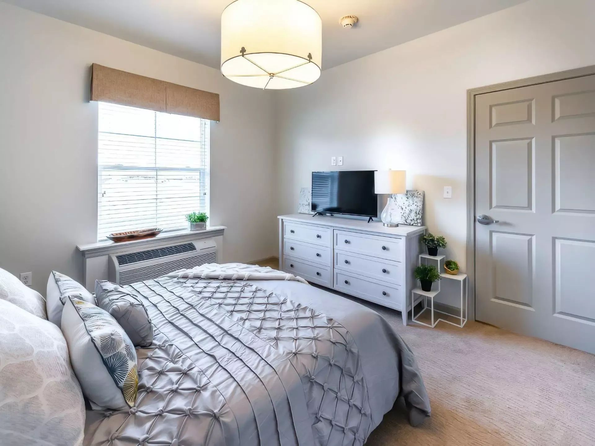 StoryPoint Livonia 1