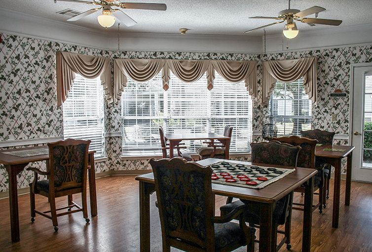 Lakes at Gainesville Assisted Living 4