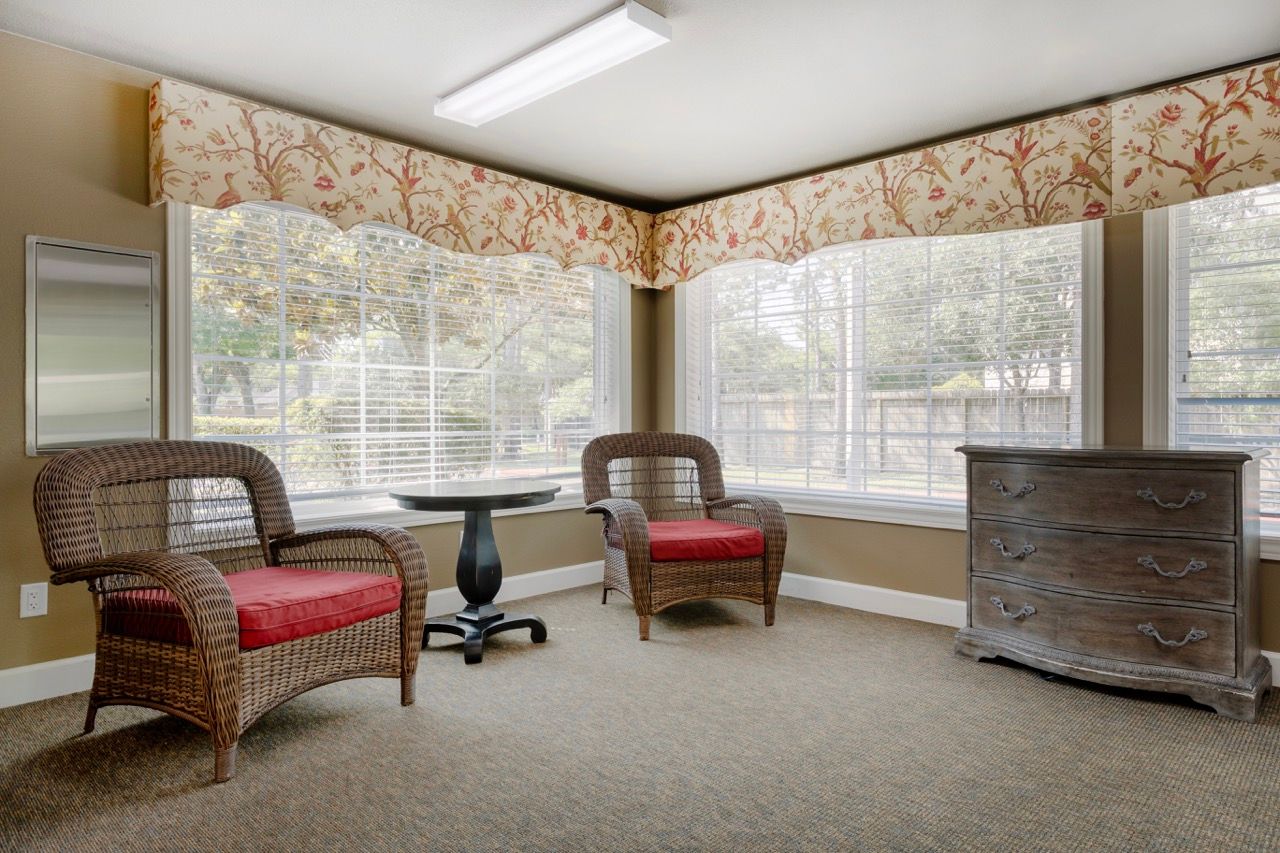 Cinco Ranch Alzheimer’s Special Care Center 4