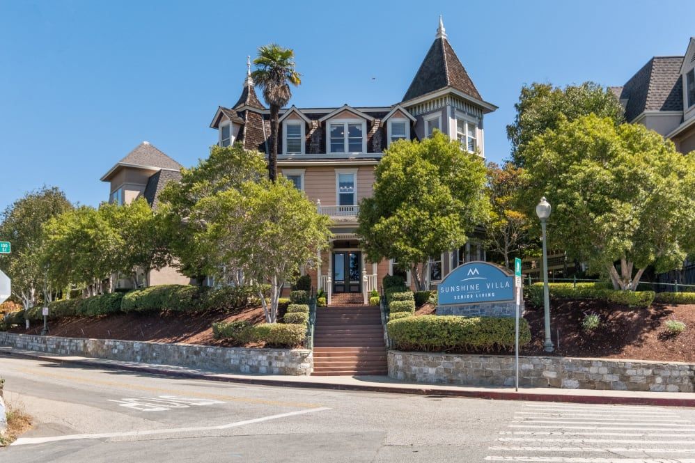 Sunshine Villa, A Merrill Gardens Community 1