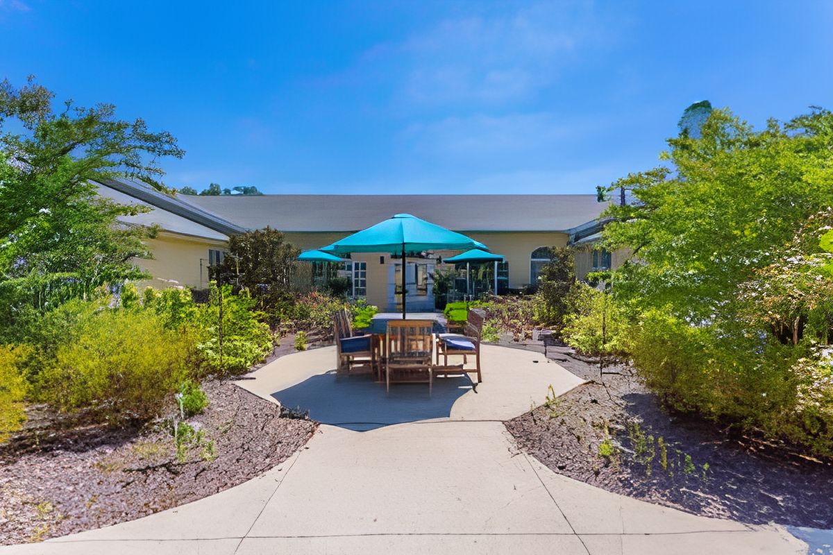 Charter Senior Living Of Hermitage 2