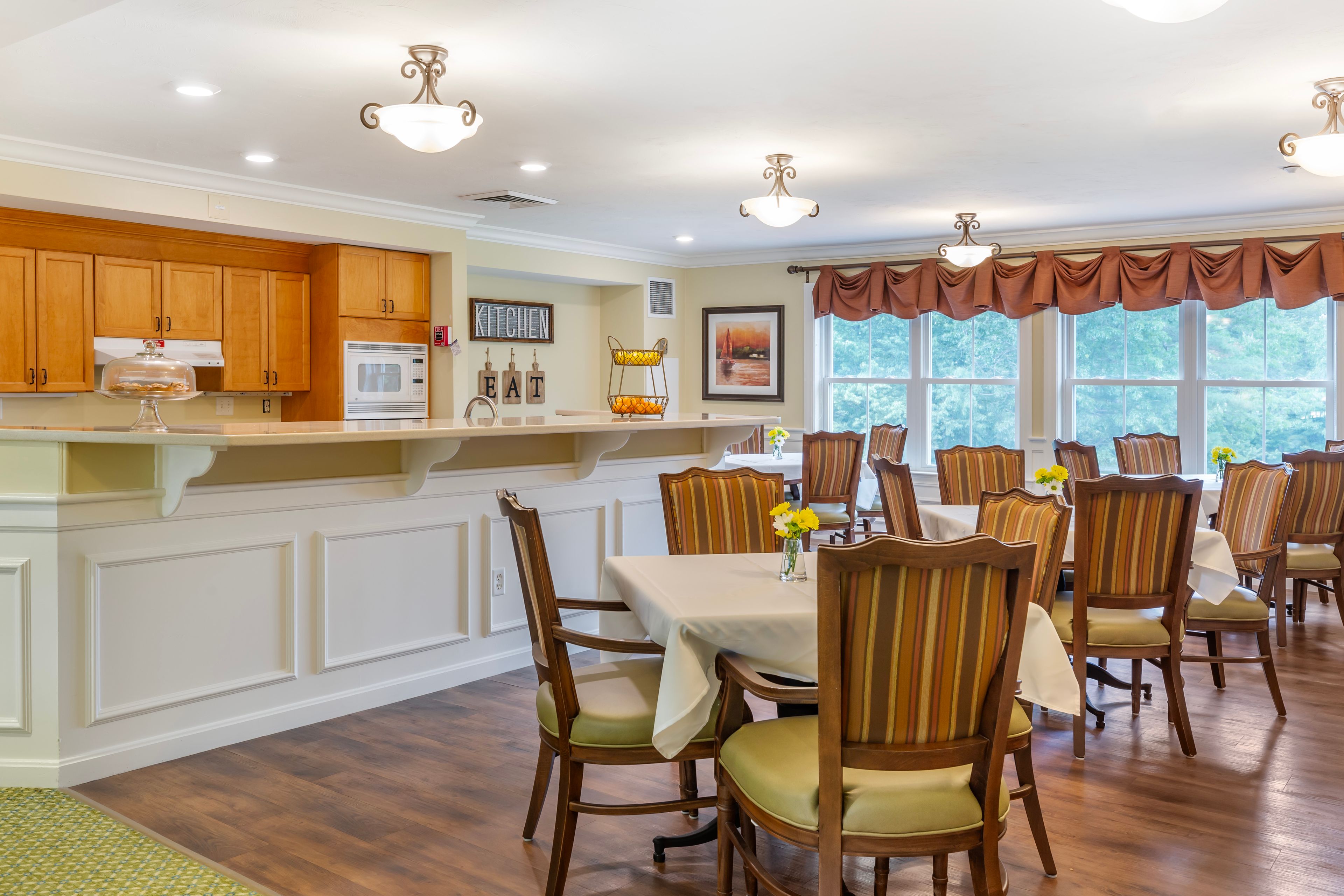 Brookdale Spruce Wood 4