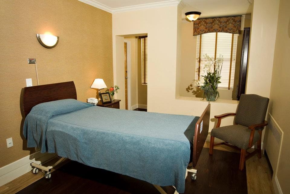 Paradise Valley Manor 3