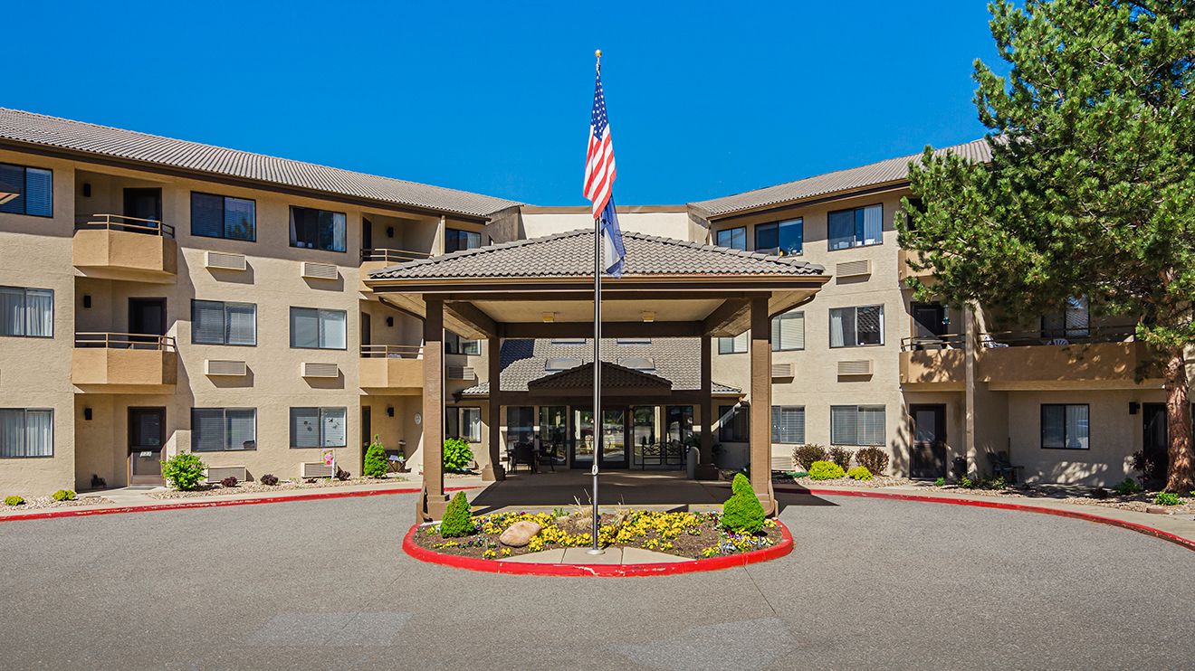 Solista Longmont 1