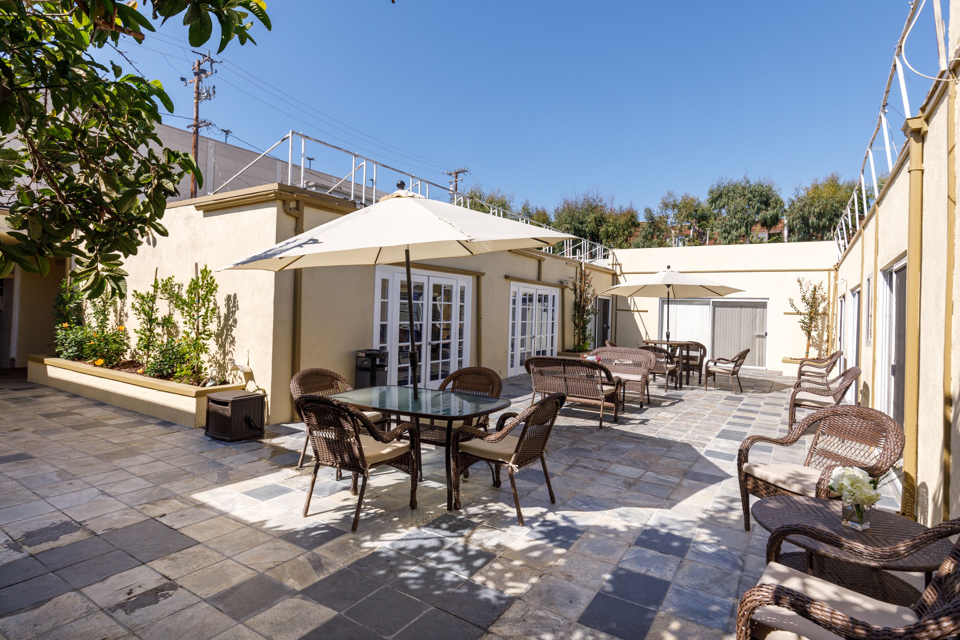 Ocean Pointe Healthcare Center 3