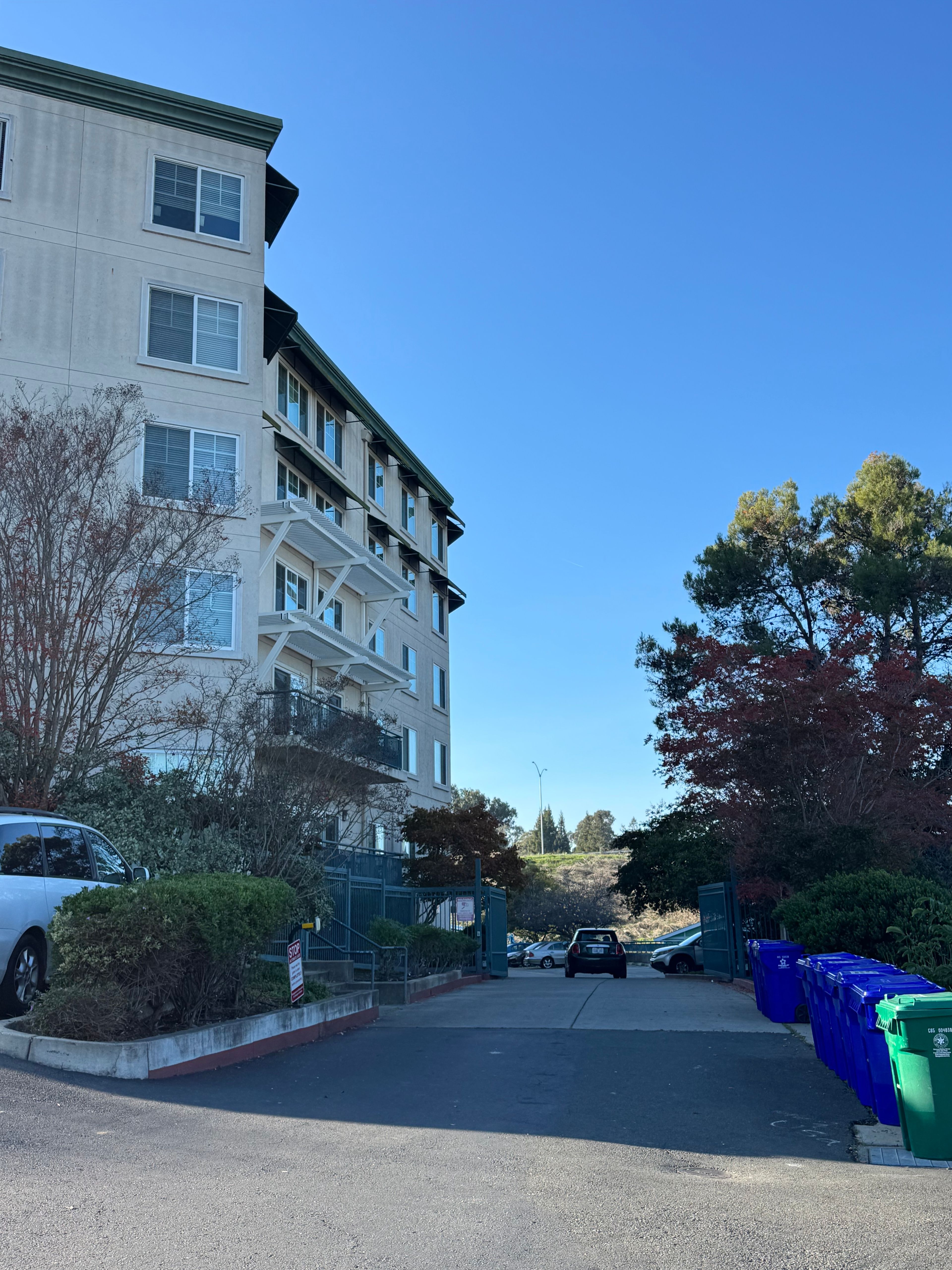 Sycamore Hills By The Bay 1