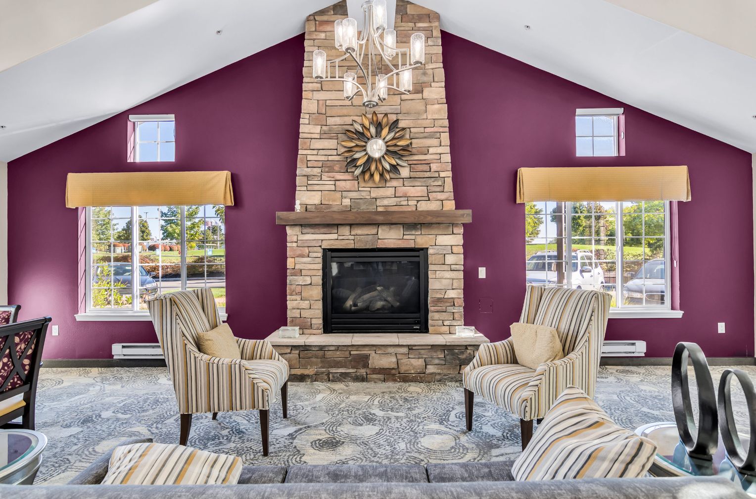 Colonial Gardens Gracious Retirement Living 4