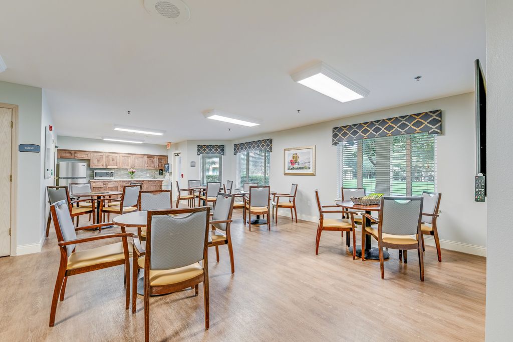 Solstice Senior Living at Bakersfield 4