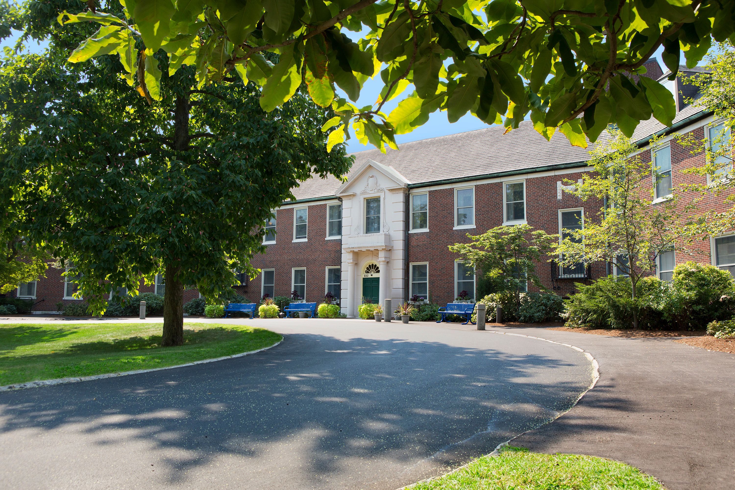 Neville Place Assisted Living in Cambridge, MA 1