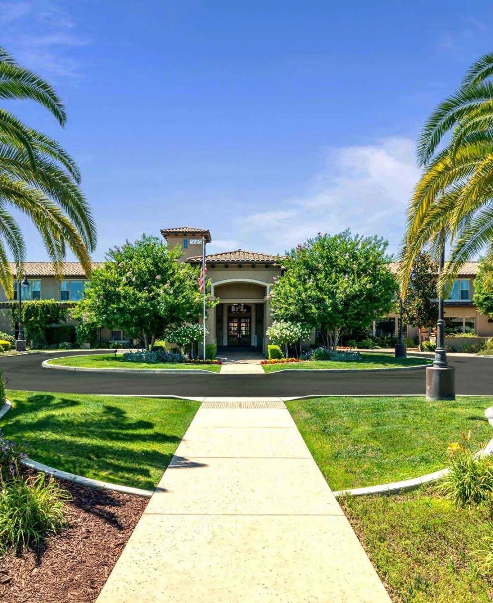 Oakmont of Fresno 1