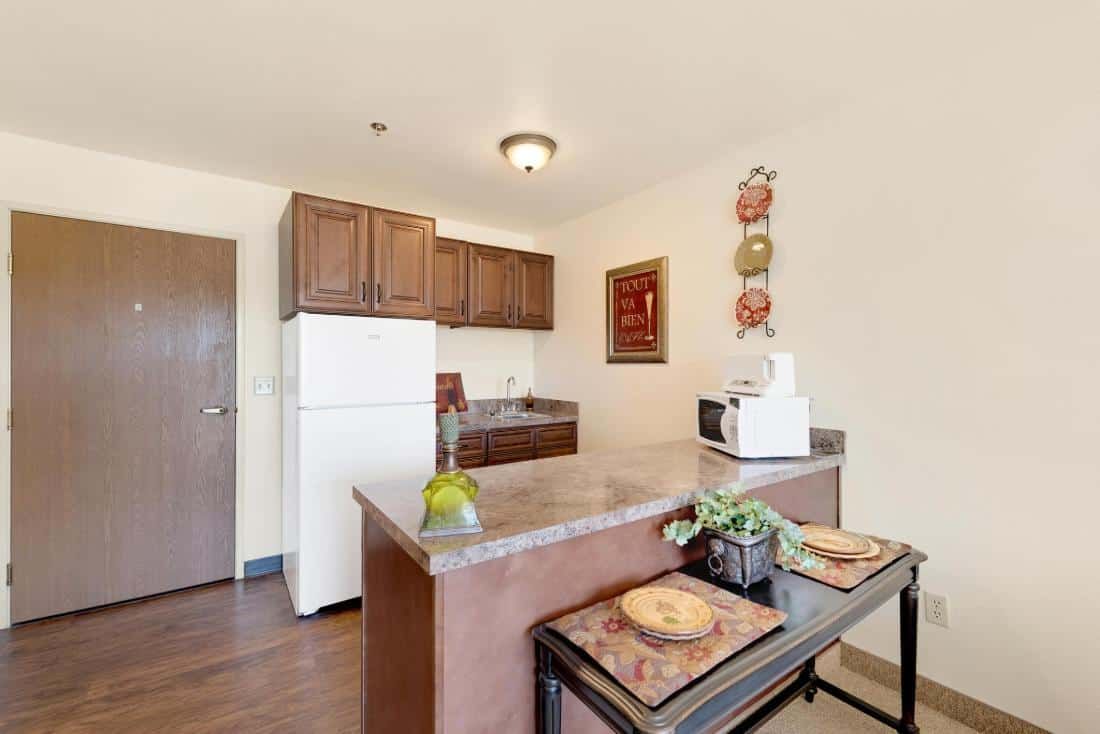Royal Columbian Retirement Inn 3