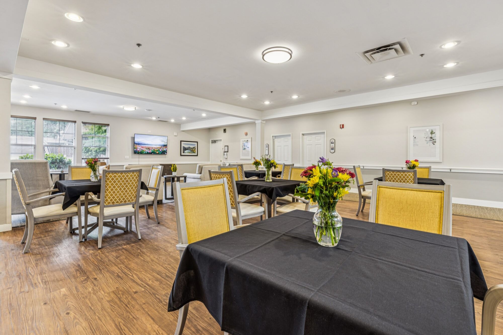 HomePlace at Burlington by Cogir 3