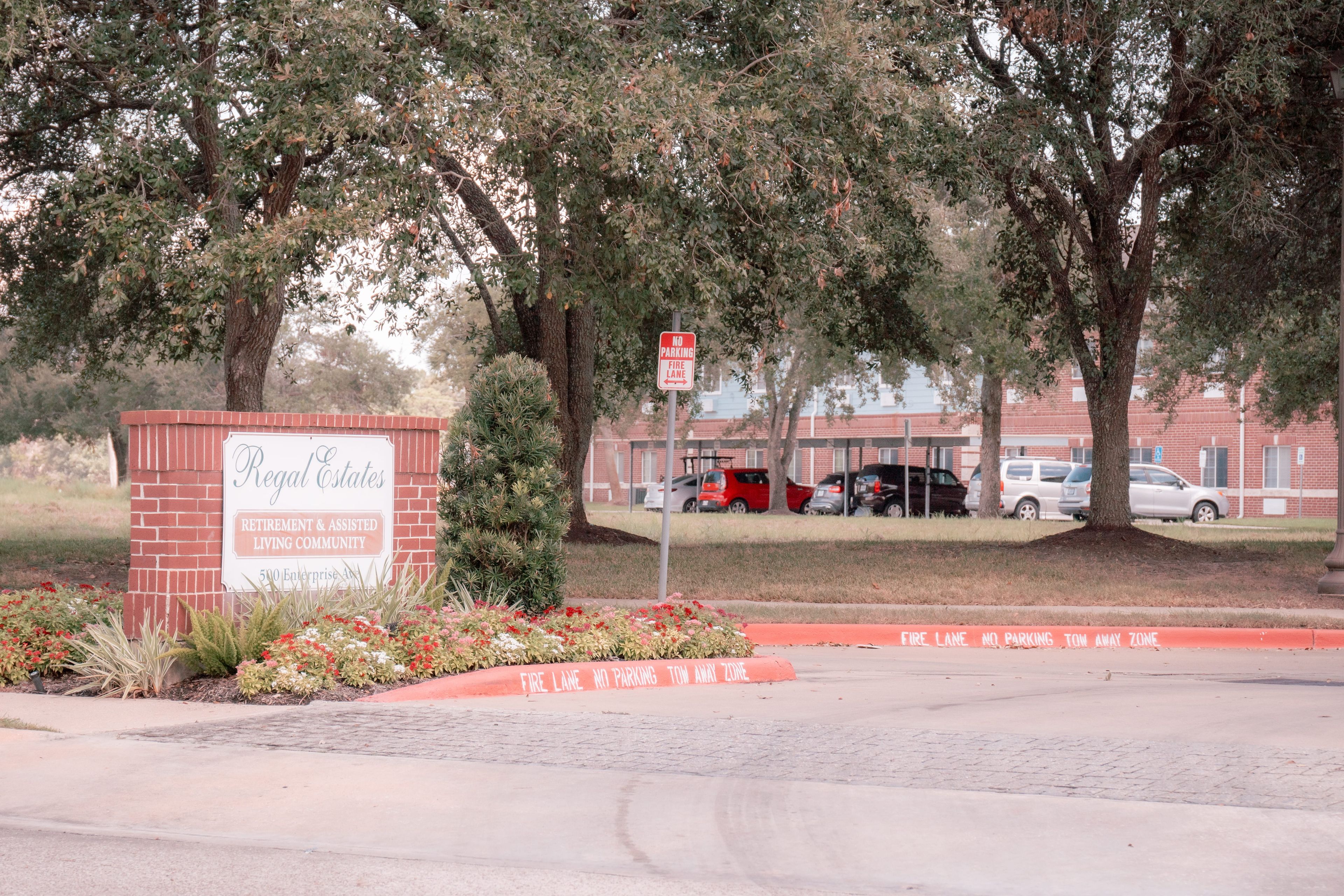Regal Estates Of League City 1