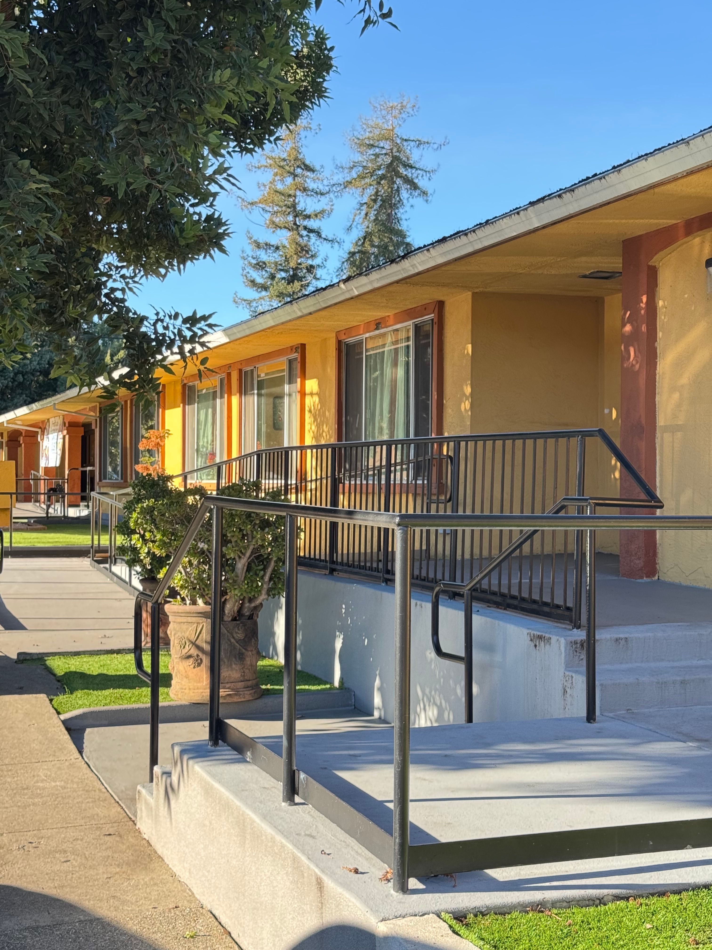 Fruitvale Healthcare Center 3