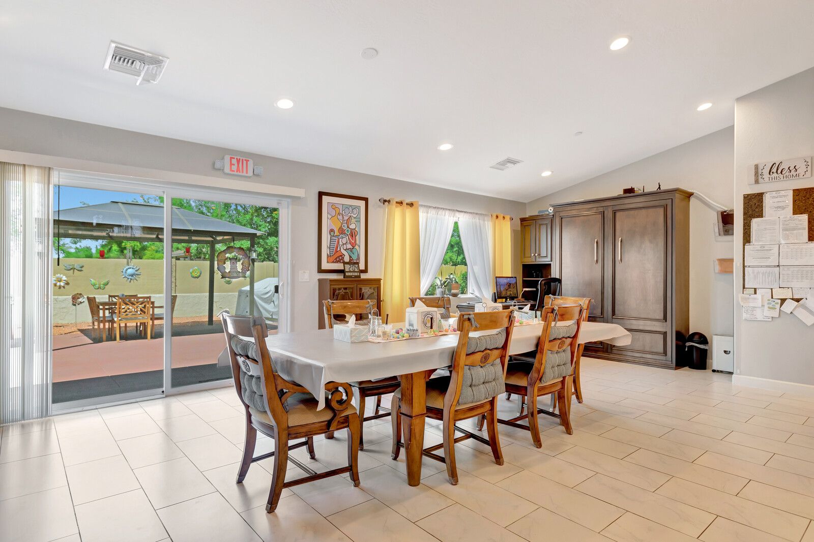 Paradise West Assisted Senior Living 4