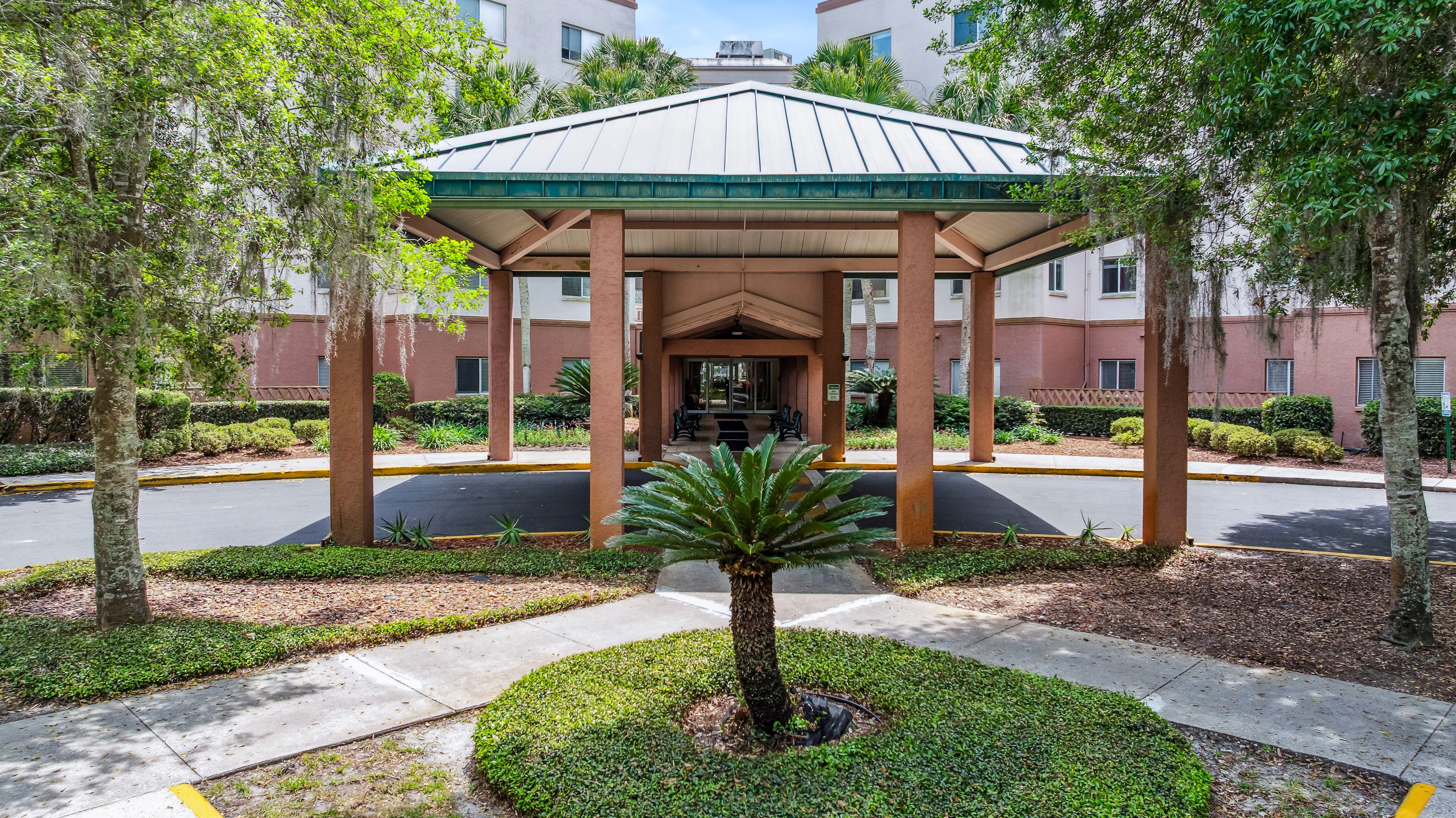 Atrium At Gainesville 4