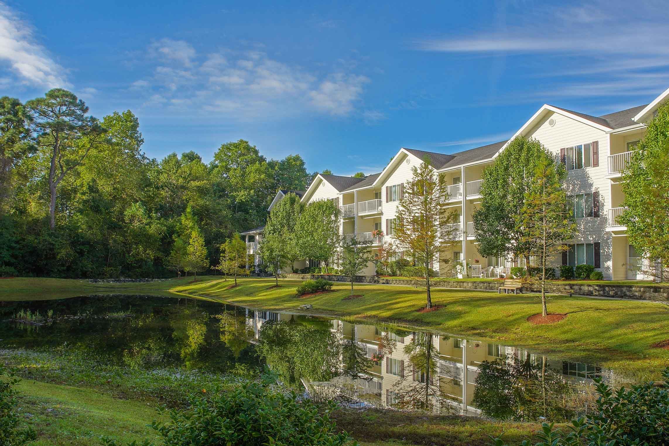 The Woods At Holly Tree Gracious Retirement Living 4