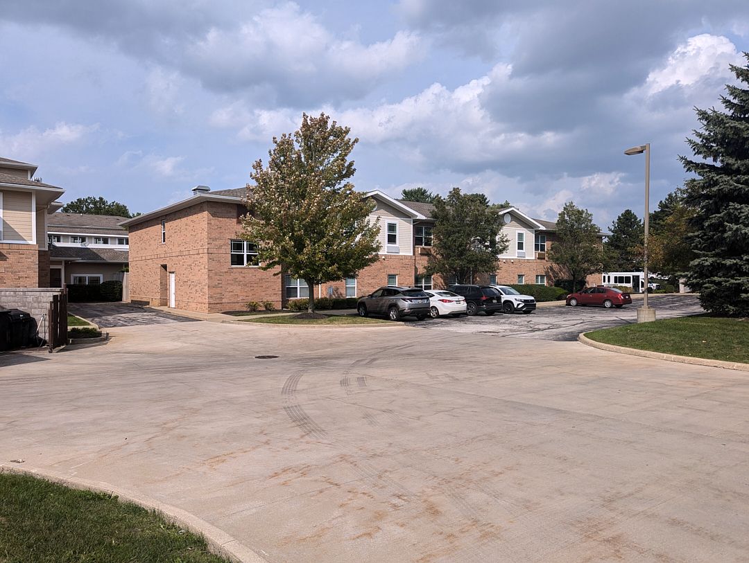 The Winfield at Richmond Heights 4