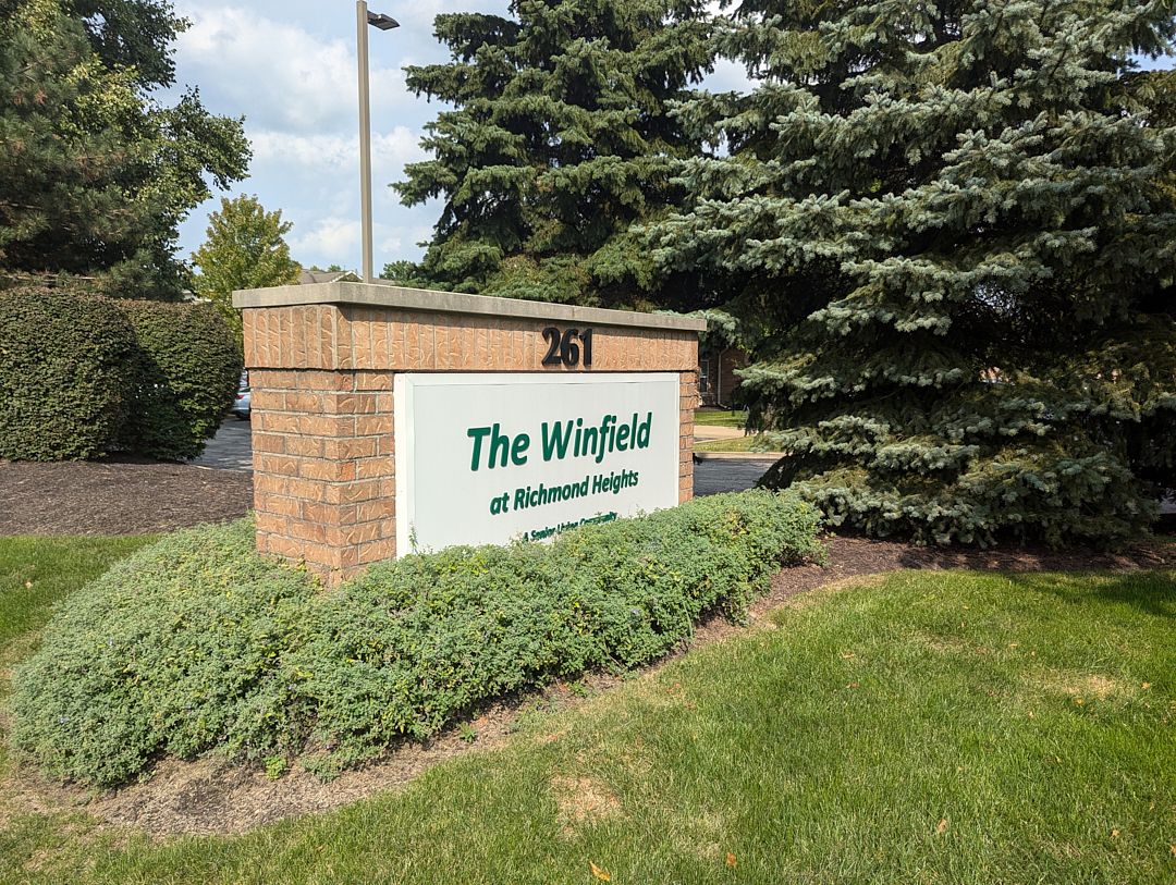 The Winfield at Richmond Heights 4