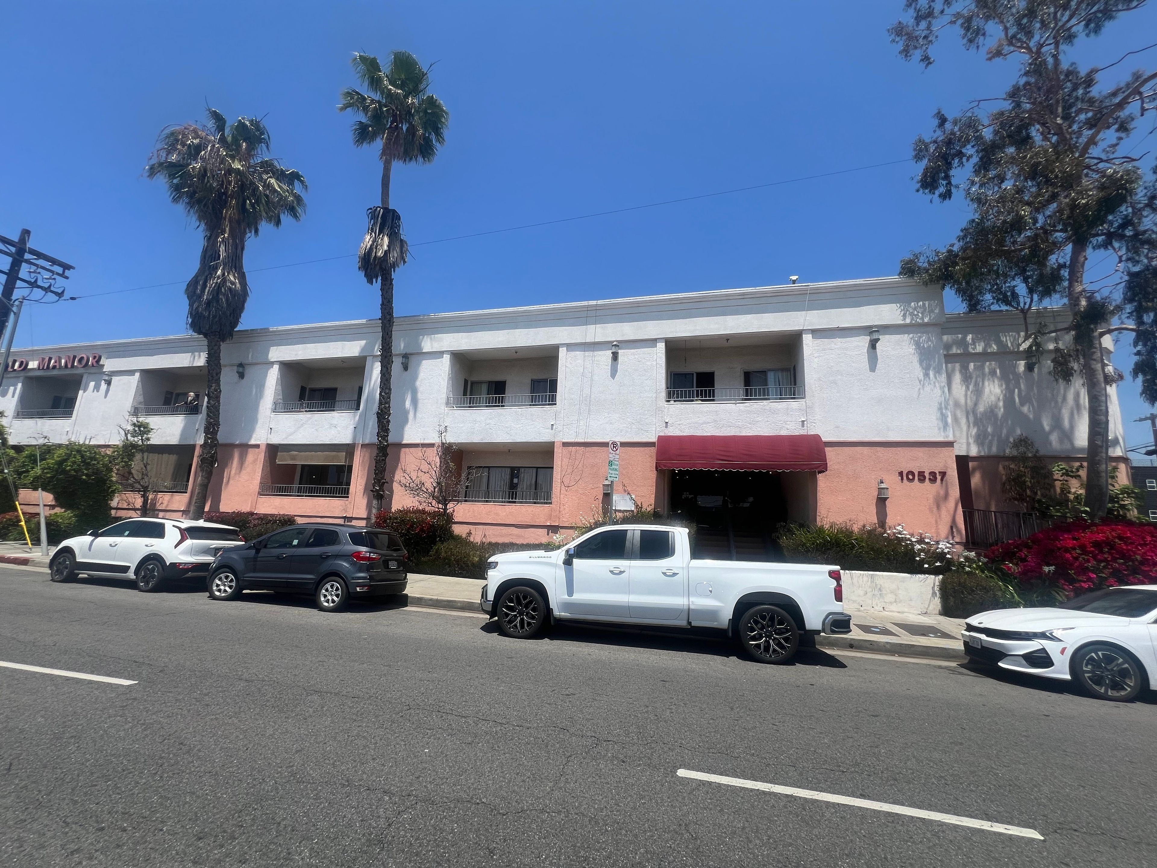 Sherman Village Health Care Center 3