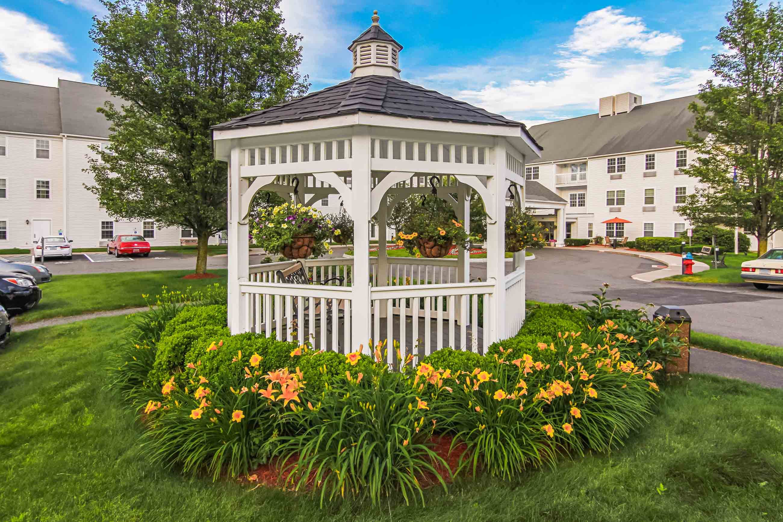Holiday Lodge at Cold Spring 2