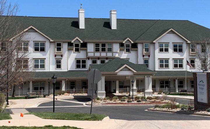 Woodlake Legacy Senior Living 4