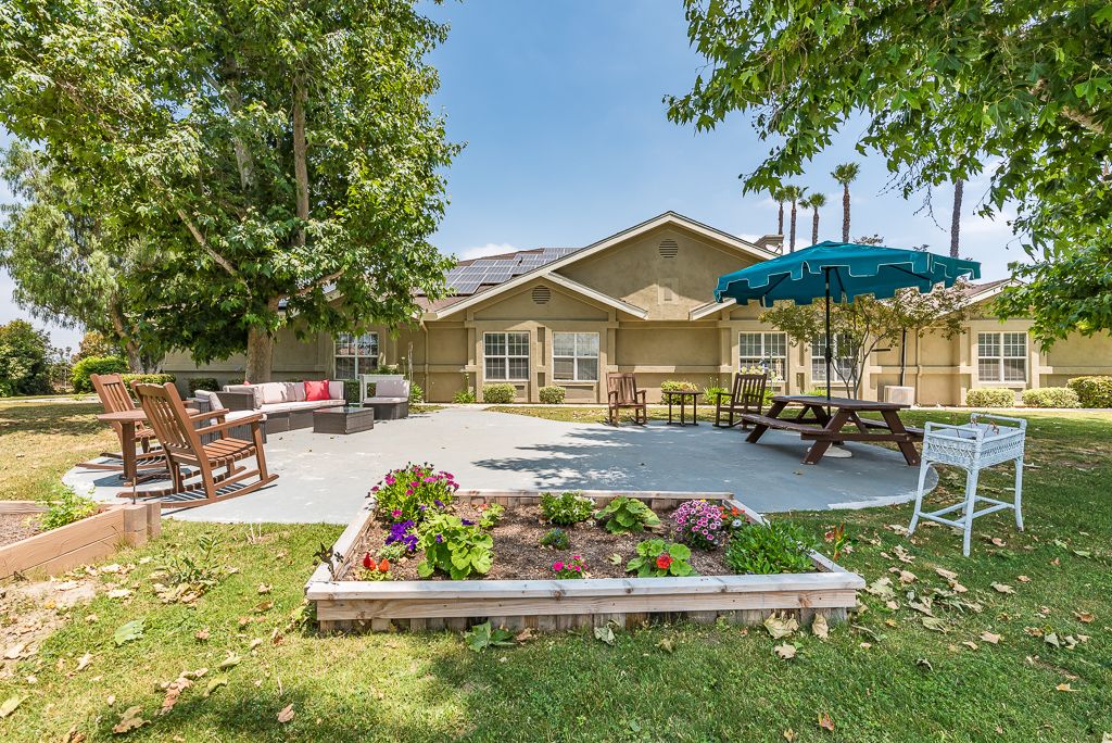 Cottages at Hemet 4