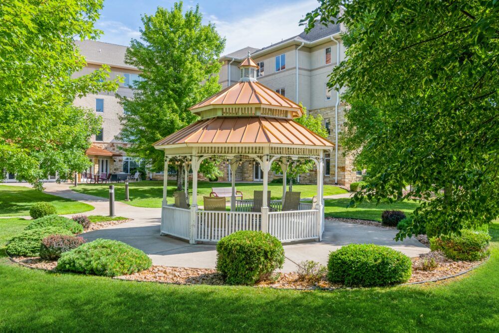 The Wellstead Of Rogers And Diamondcrest Senior Living 1