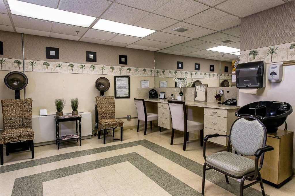 Regency - A Villa Center 4