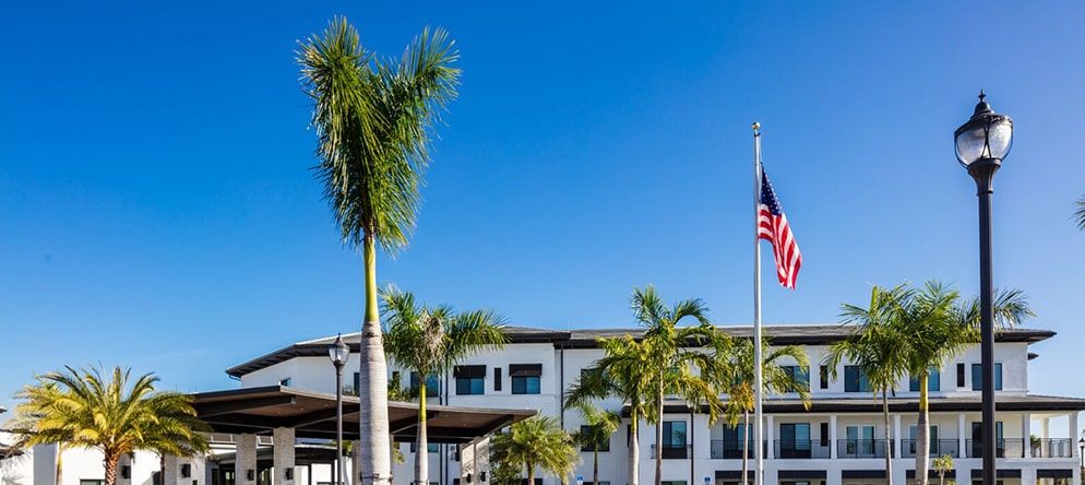 American House Naples 4