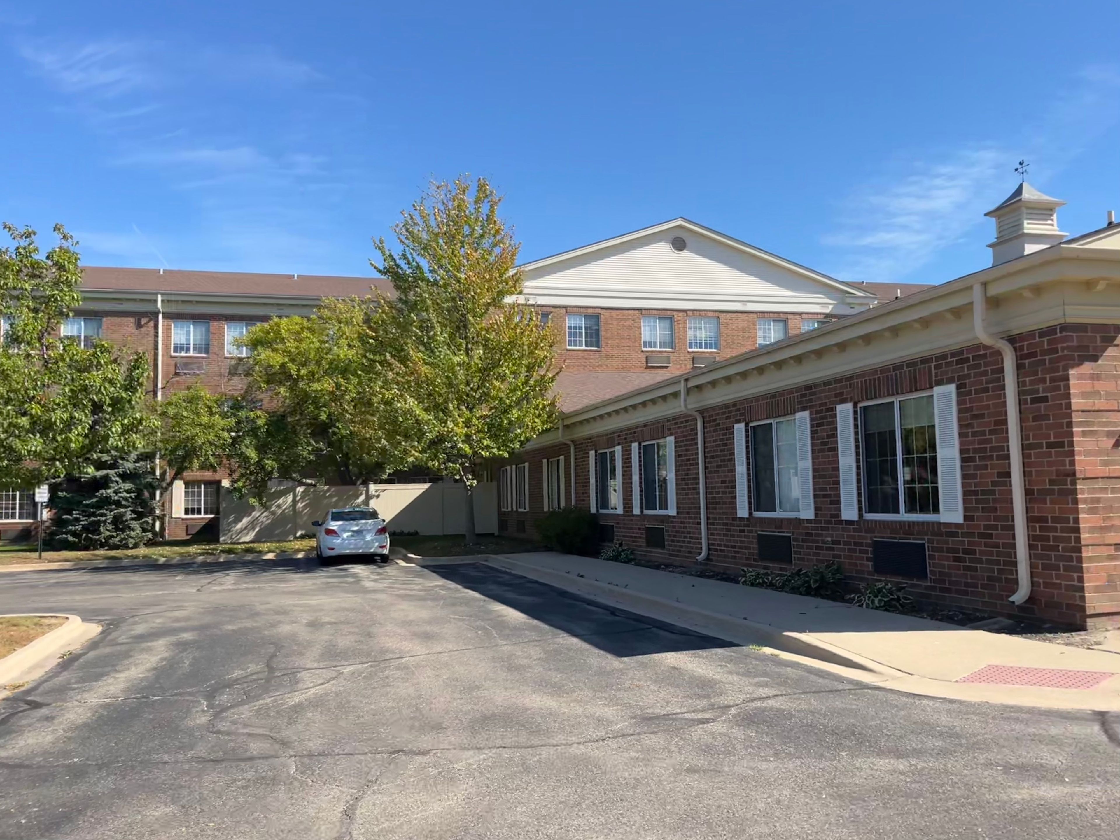 Avantara Libertyville 2