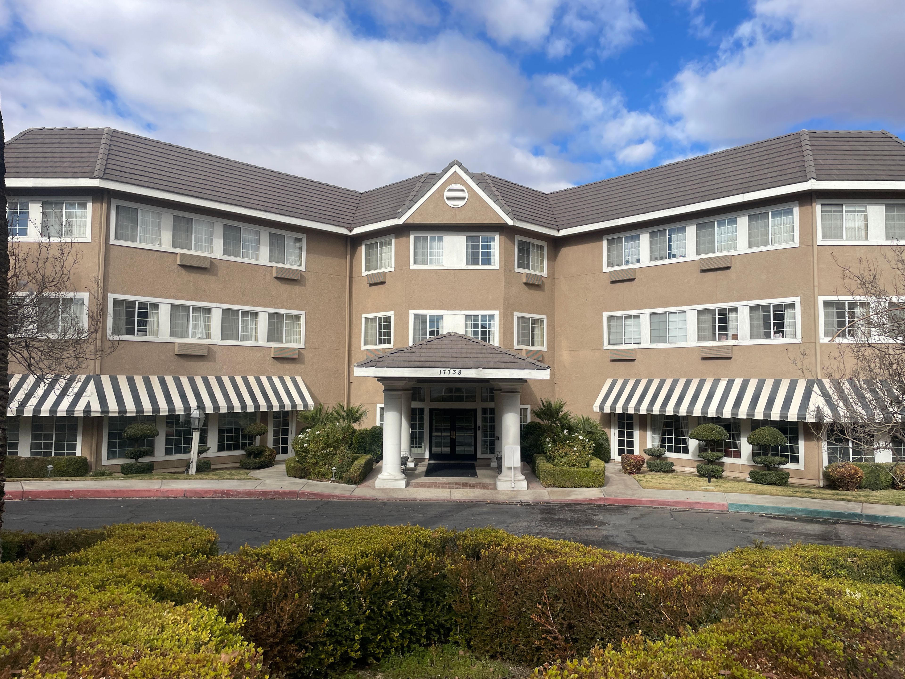 Sterling Inn 2