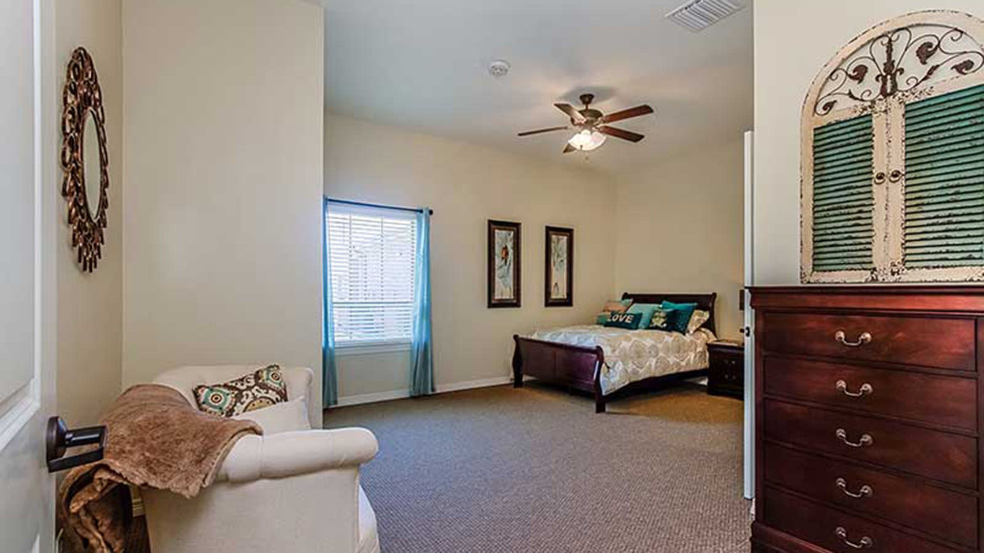 Vitality Court Texas Star 3