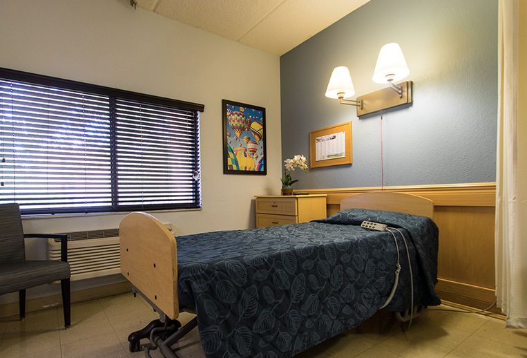 Advanced Care Center 3