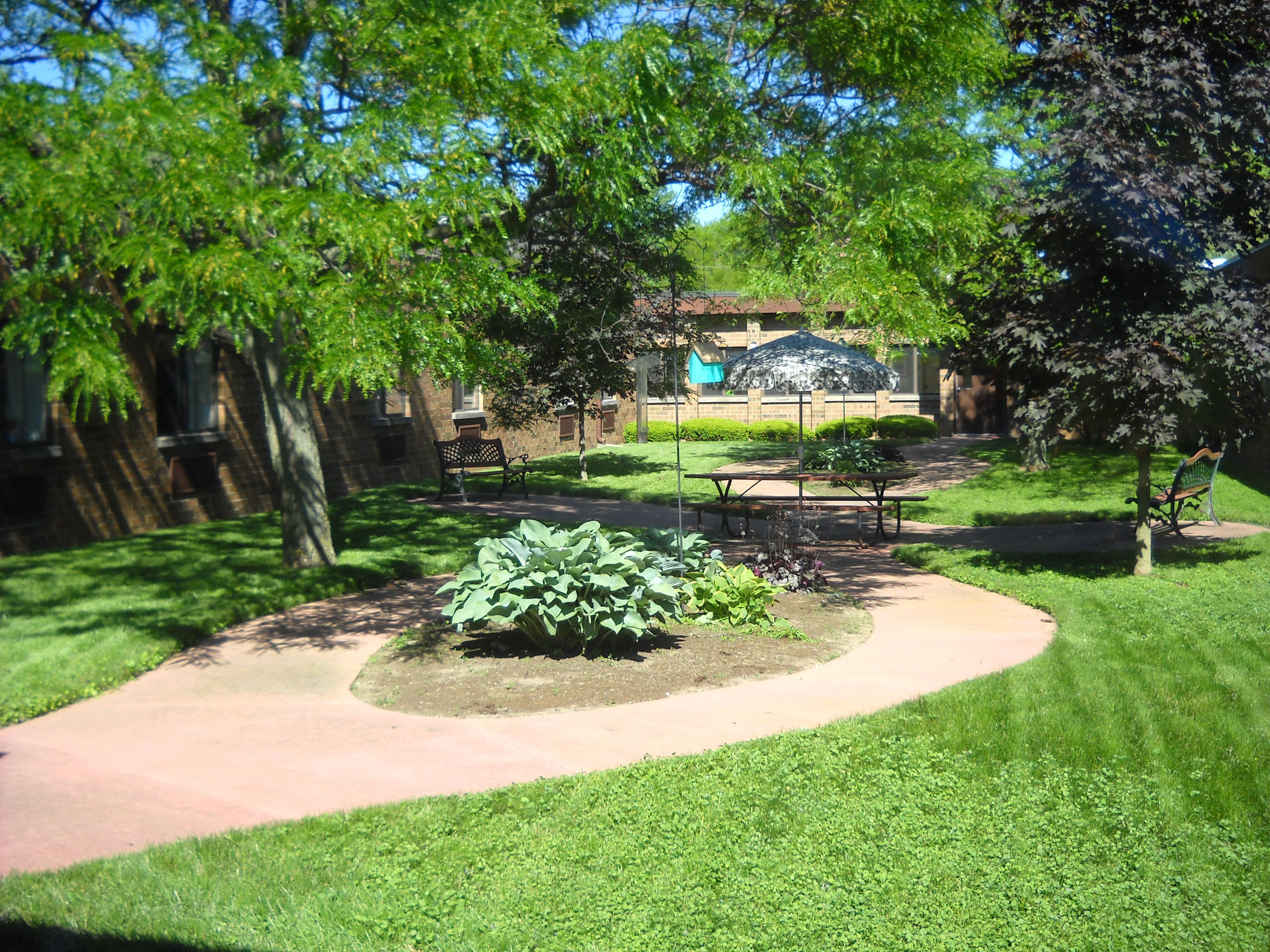 Farmington Hills Inn 4