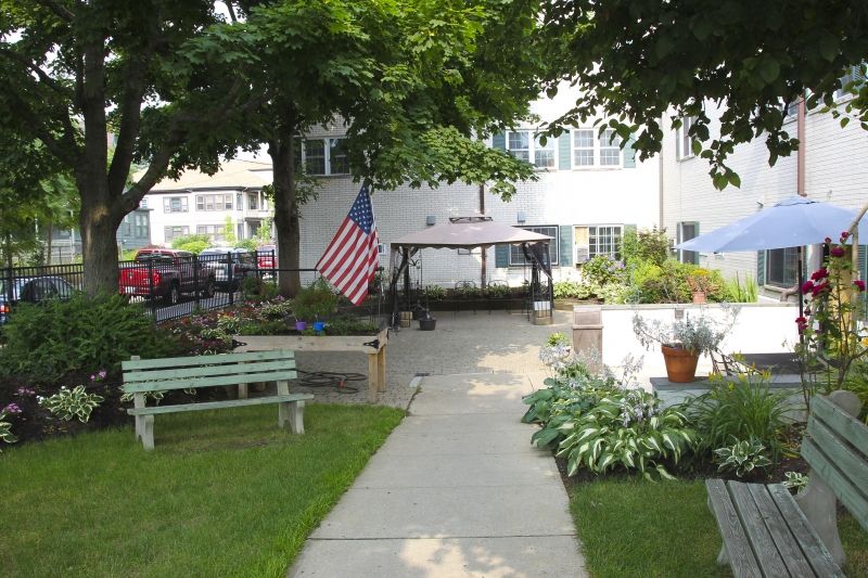 Elmwood Nursing And Rehabilitation Center 4
