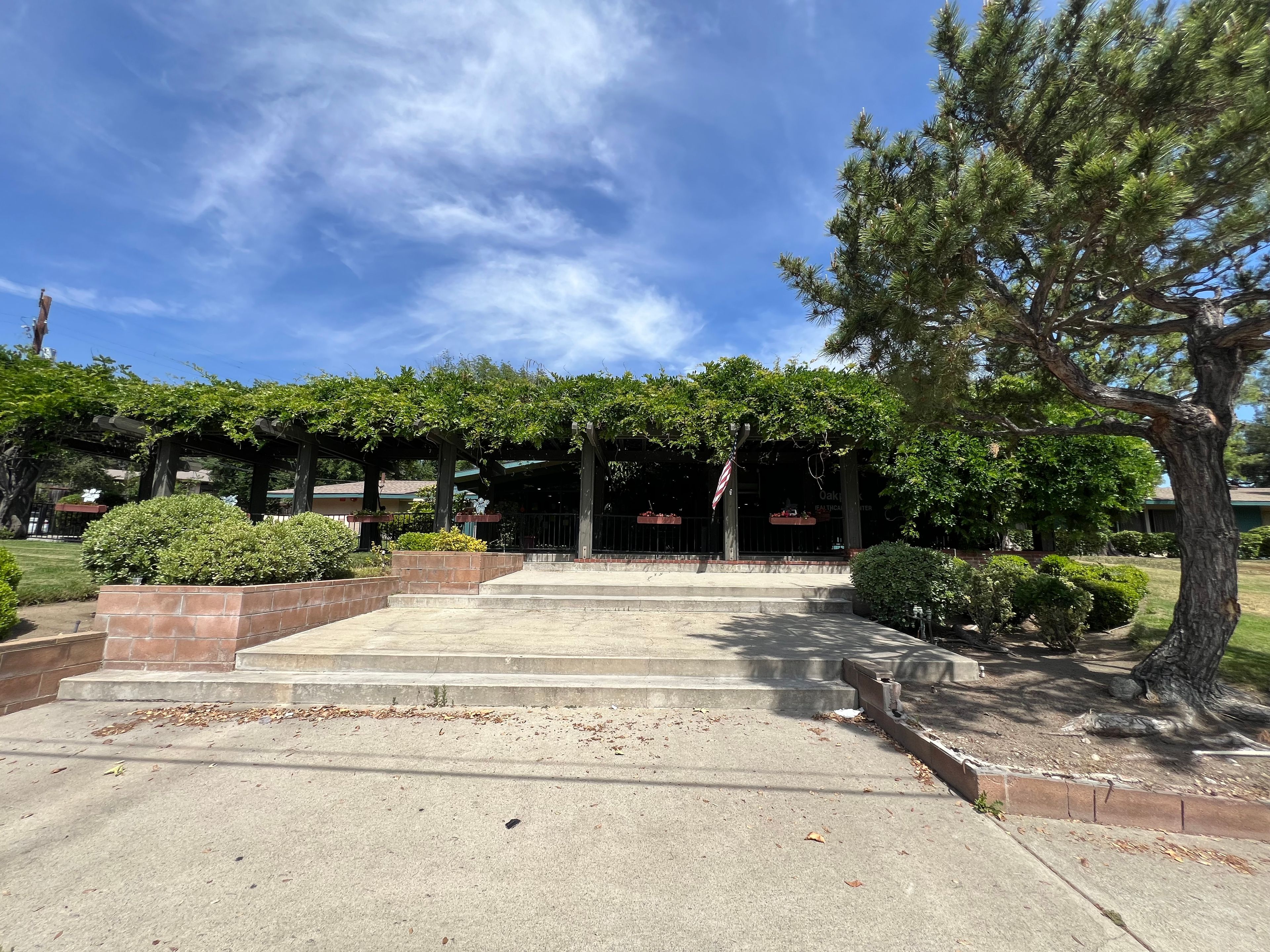 Oakpark Healthcare Center 4