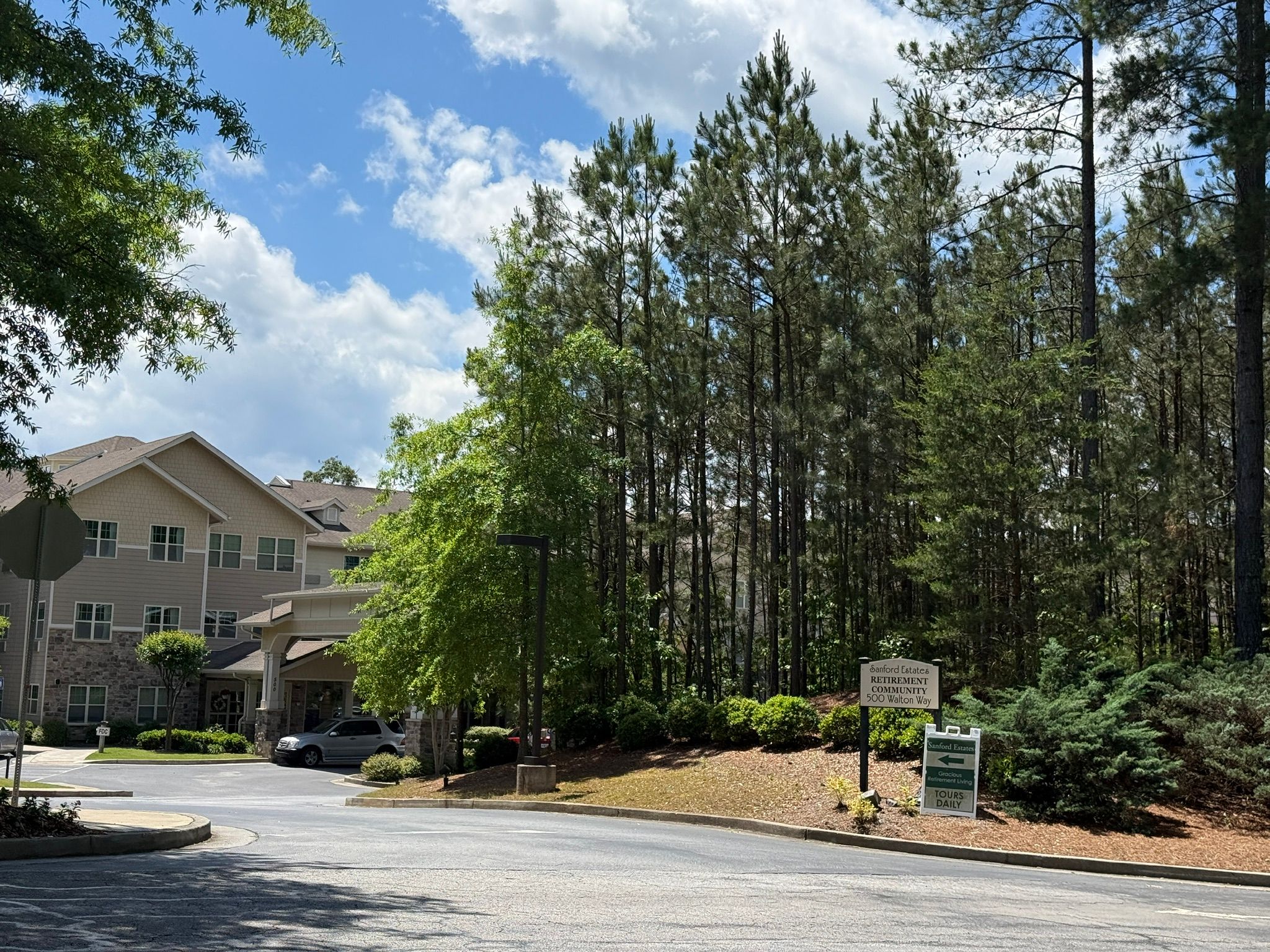 Sanford Estates Gracious Retirement Living 3