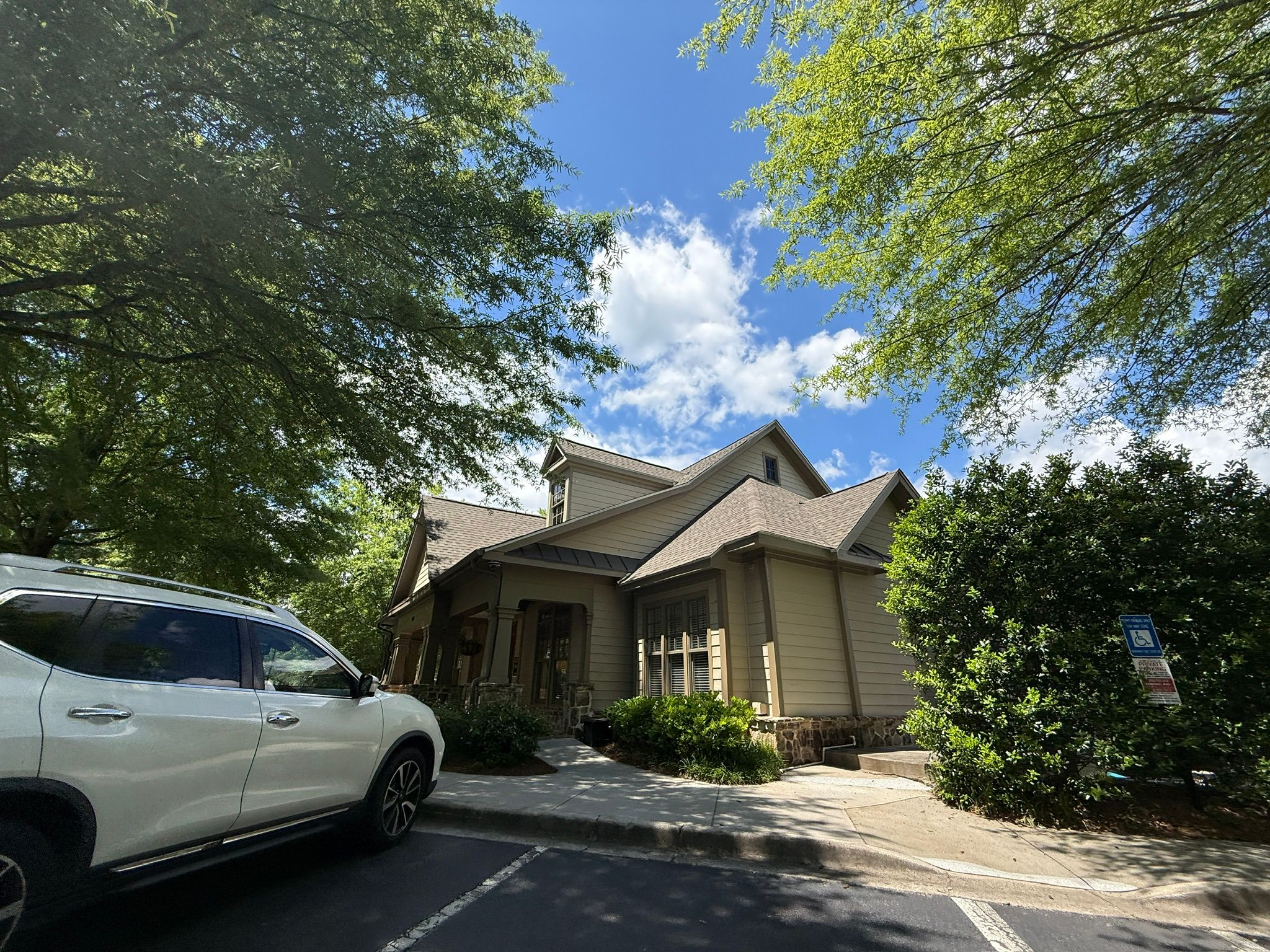 Sanford Estates Gracious Retirement Living 4