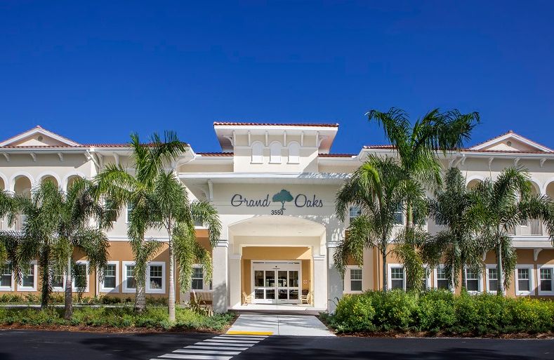 Grand Oaks of Palm City 1