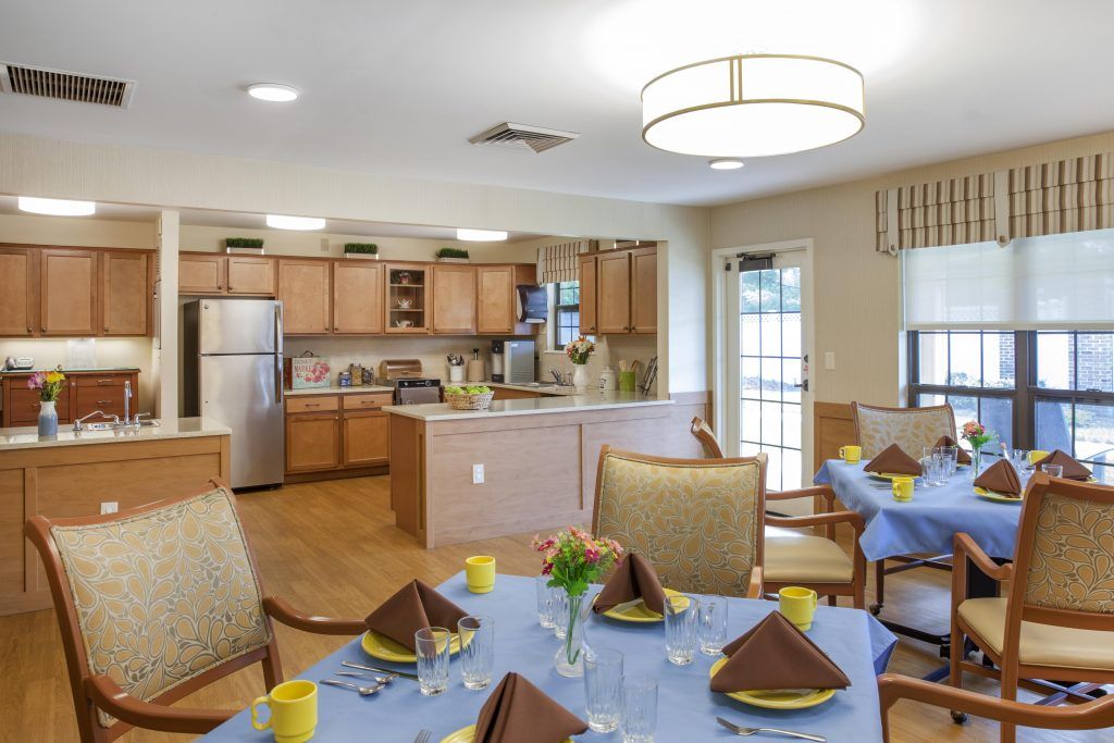 Charter Senior Living Of Columbia 3