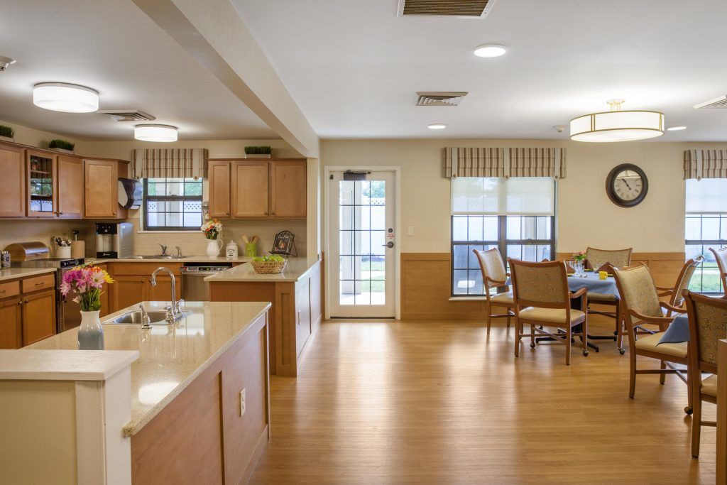 Charter Senior Living Of Columbia 4