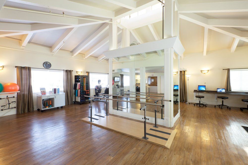 Roseville Care Center 1