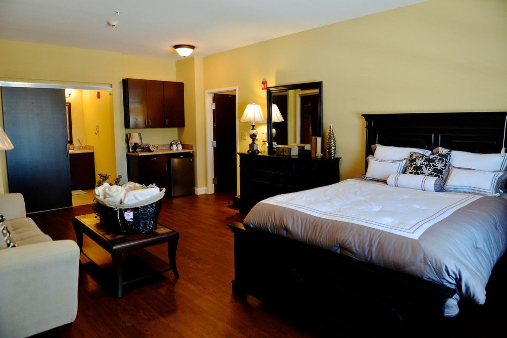 The Courtyards Senior Living-Knoxville 3 1