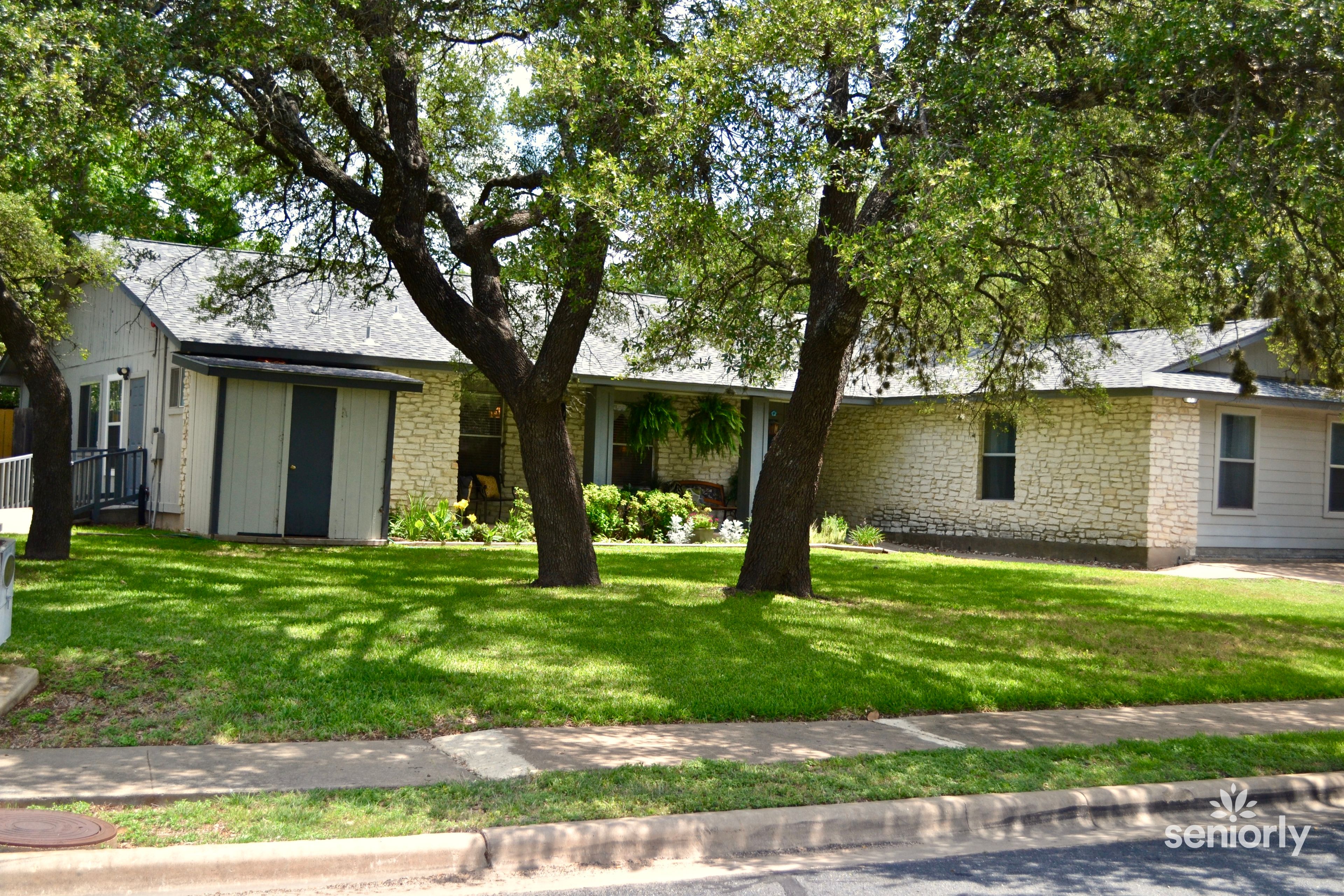 Silverleaf Eldercare at Lakeline 2