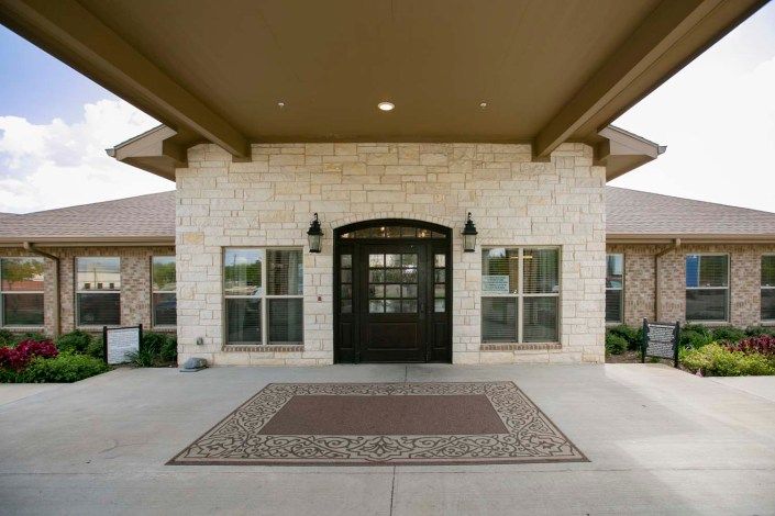 Legend Oaks Healthcare and Rehabilitation of Fort Worth 2