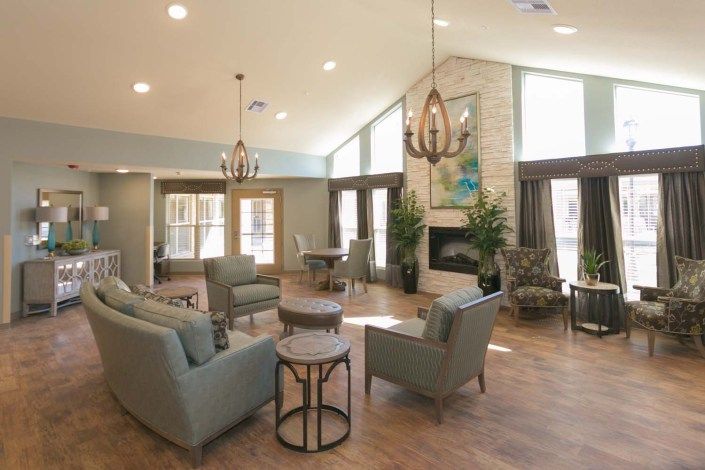 Legend Oaks Healthcare and Rehabilitation of Fort Worth 1