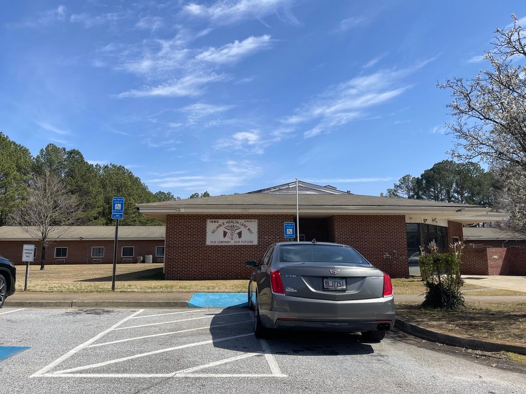 Reliable Health & Rehab At Lakewood 4