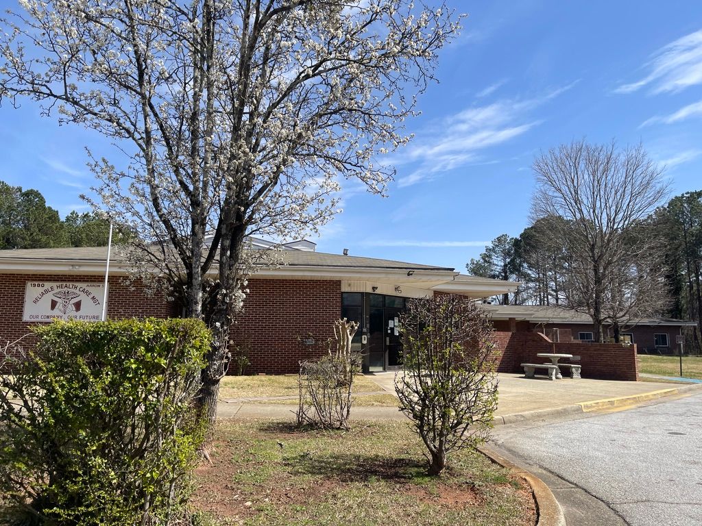 Reliable Health & Rehab At Lakewood 3